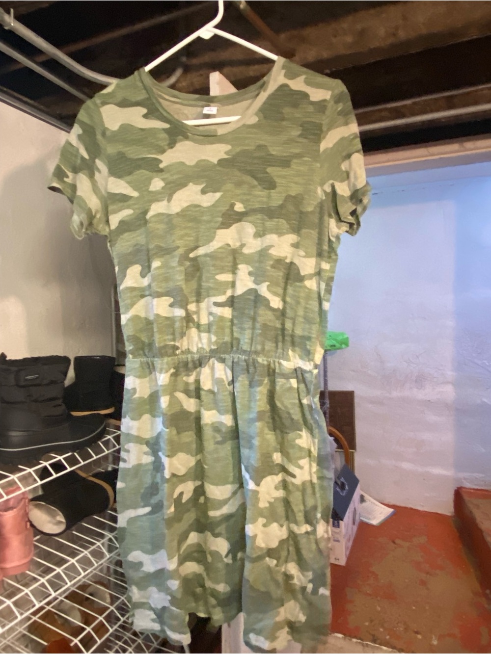 Old Navy Green Camo Short Sleeve Elastic Waist Dress